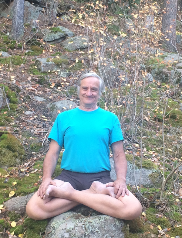 Dennis in Padmasana